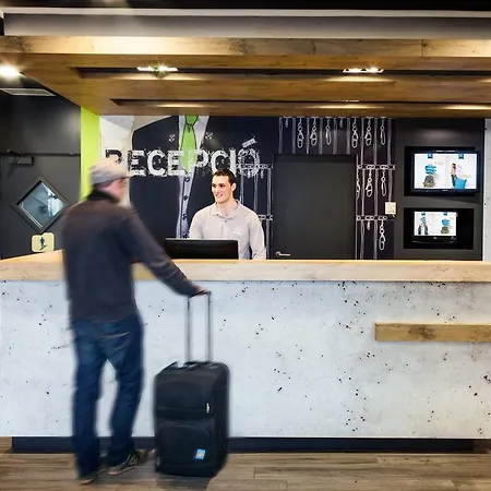 Ibis Budget Barcelona 2*