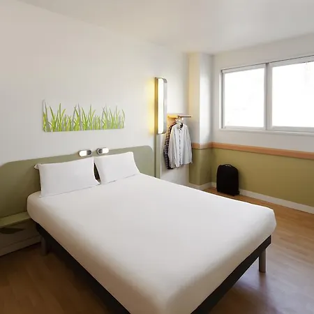 Ibis Budget Barcelona Hotel