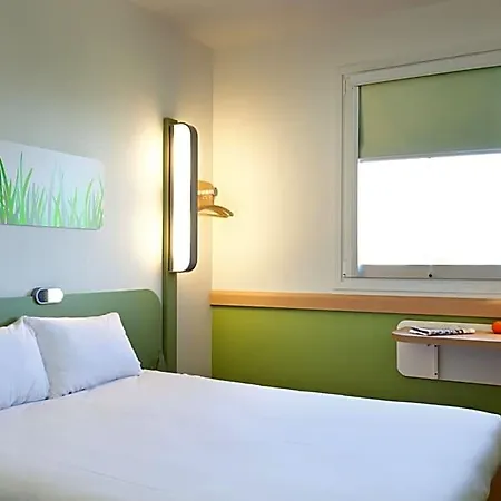 Ibis Budget Barcelona 2*