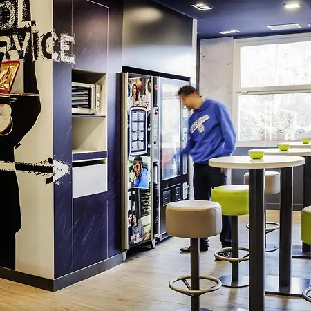 Ibis Budget Barcelona 2*