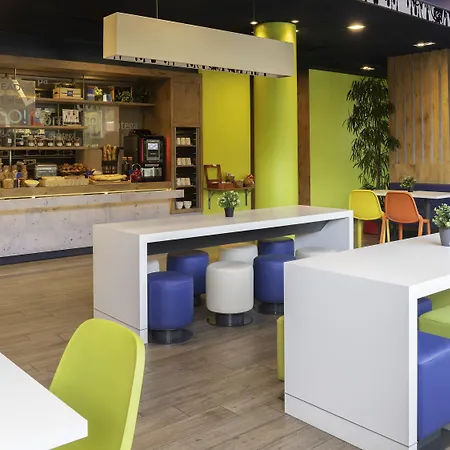 Ibis Budget Barcelona Hotel