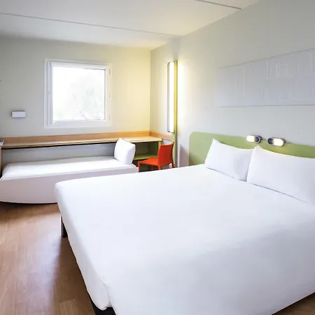 Ibis Budget Barcelona 2*
