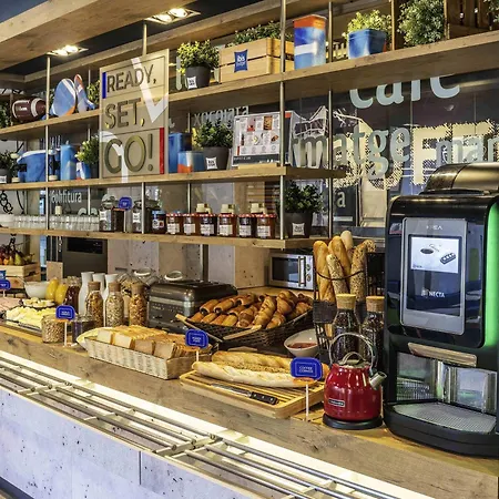 Ibis Budget Barcelona 2*